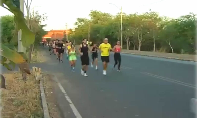 Correr pelas ruas da cidade virou parte da rotina de muitos picoenses, seja para aliviar o estresse ou manter a saúde em dia